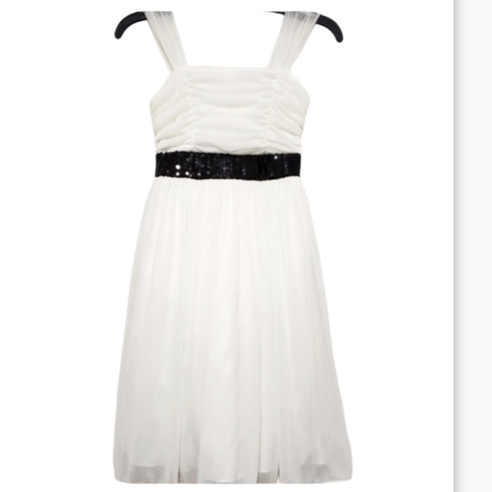 SPEECHLESS formal  dress